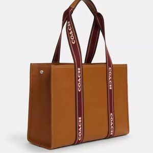 Coach Large Smith Tote